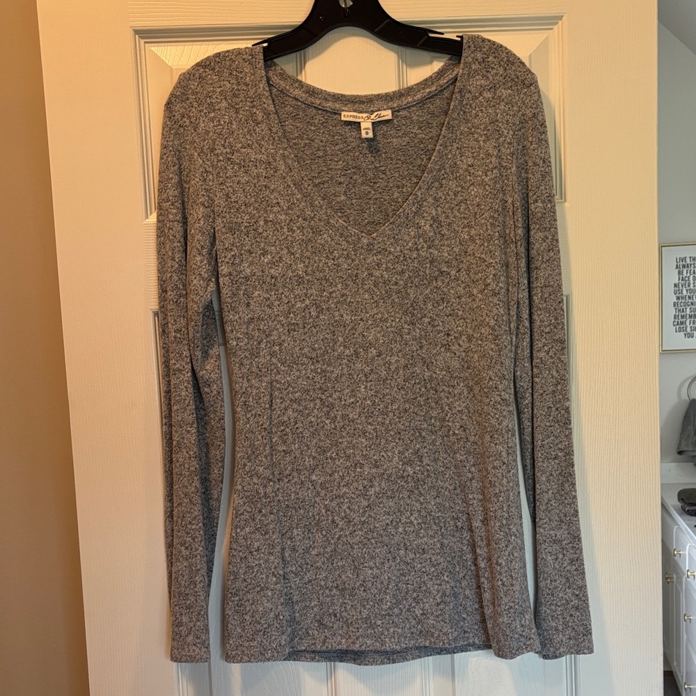 Express Heather Gray V-Neck Sweater